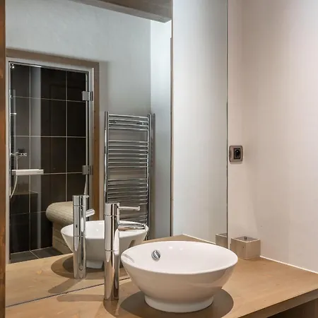 Aelora - By Emerald Appartement *