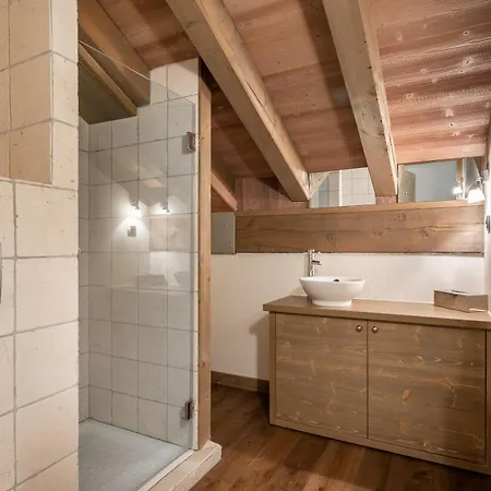 Apartment Aelora - By Emerald *