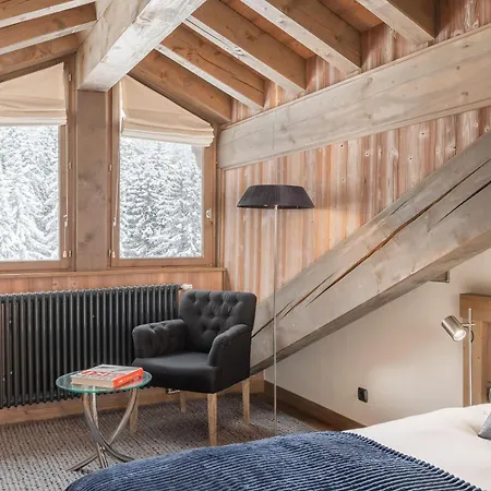 Aelora - By Emerald Apartment *