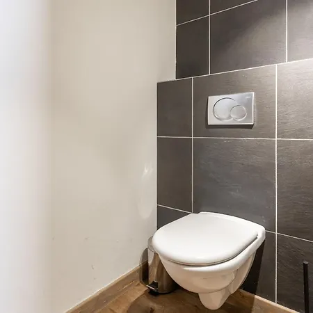 شقة Aelora - By Emerald كورشوفيل