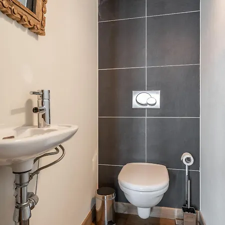 Aelora - By Emerald *